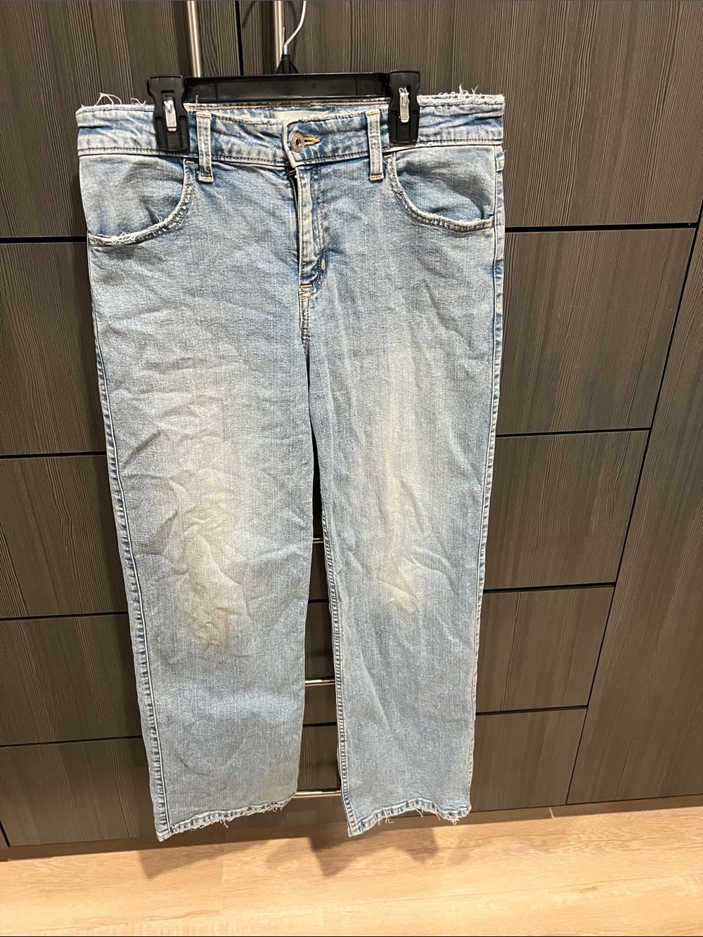 abercrombie kids Light Wash Straight-Leg Jeans